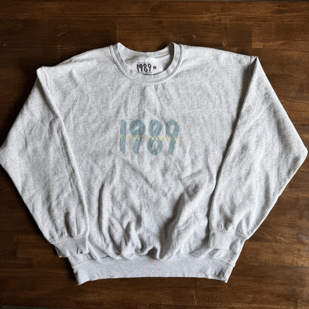 Taylor Swift 1989 Taylor's Version Album Sweater Women's Size Large